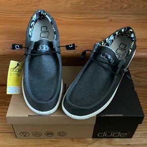 NWT Hey Dude Black Wally Stretch Shoes